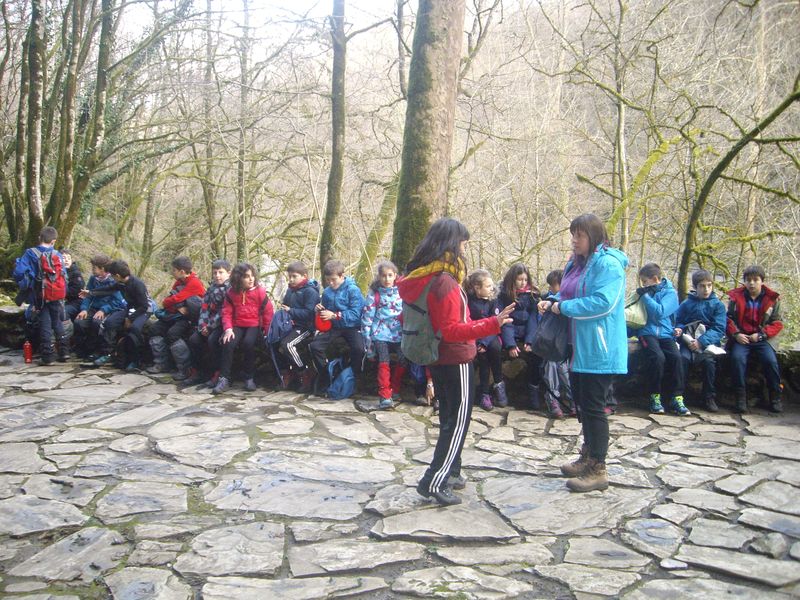 Kanpaldia Azken urteetan bezala gure ikastetxeko 4. mailako ikasleak Arantzako aterpera joan ginen martxoaren 7, 8 eta 9an. Miranda de Arga eta Larragako ikastetxeekin joan ginen. Lagunak ezagutu genituen eta [&hellip;]