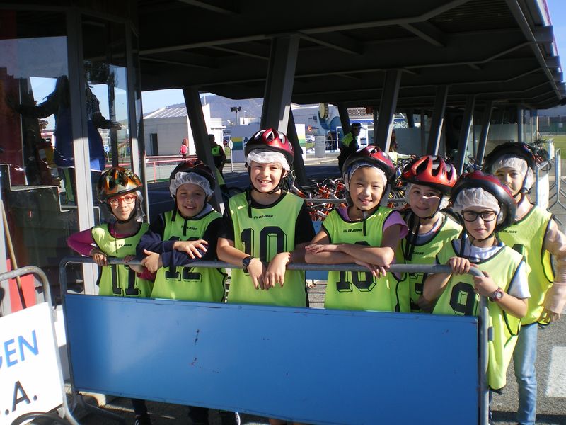 El día 25 de octubre miércoles, los alumnos y alumnas de 4º, nos fuimos de excursión al Parque Polo para aprender la seguridad vial. A las 9:00 entramos clase y [&hellip;]