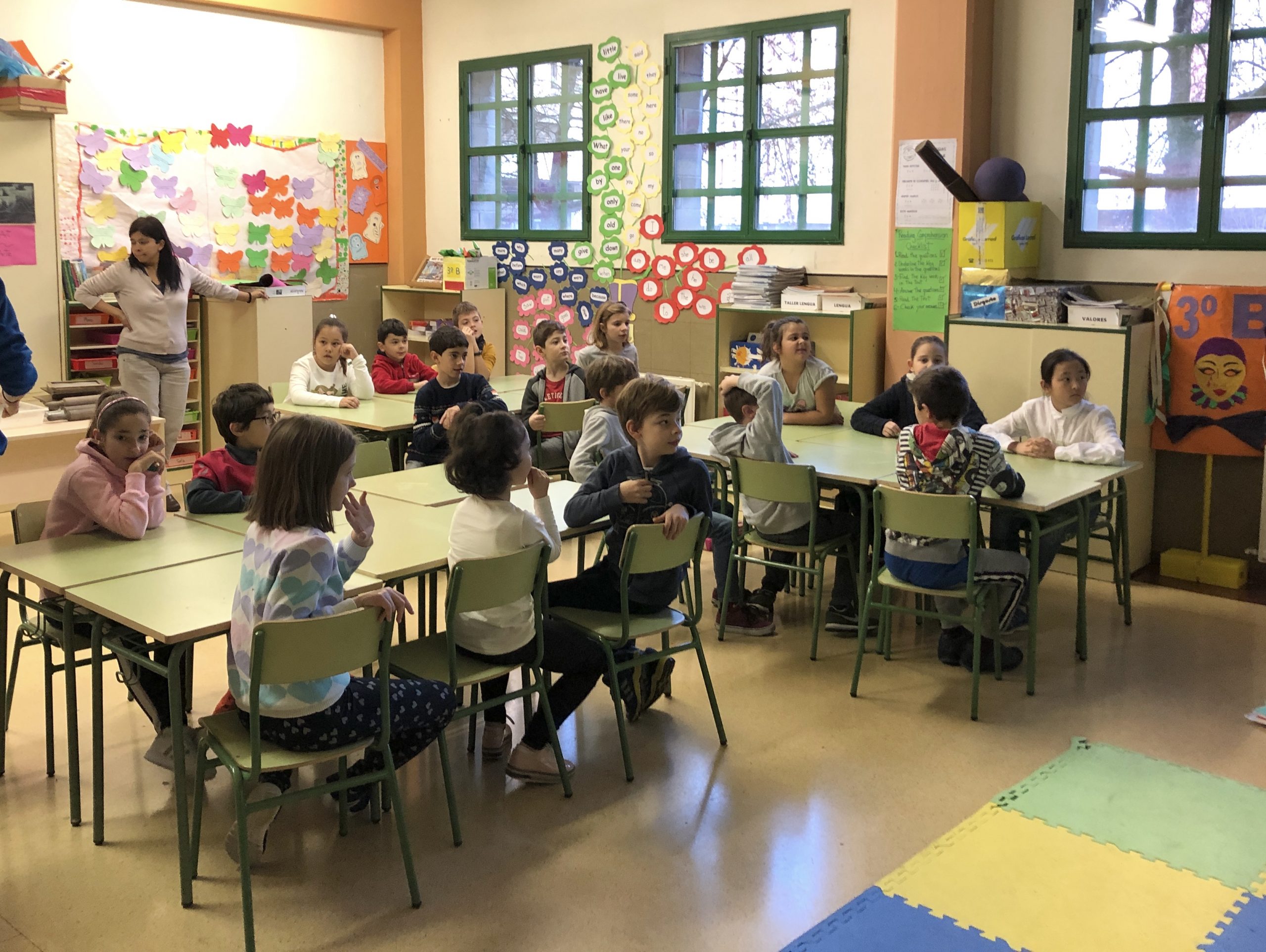 3º E.P. Esta semana los alumnos de 3º han participado en un taller de papel reciclado. Gracias a esta actividad organizada por la Mancomunidad, los alumnos no han fabricado sus [&hellip;]