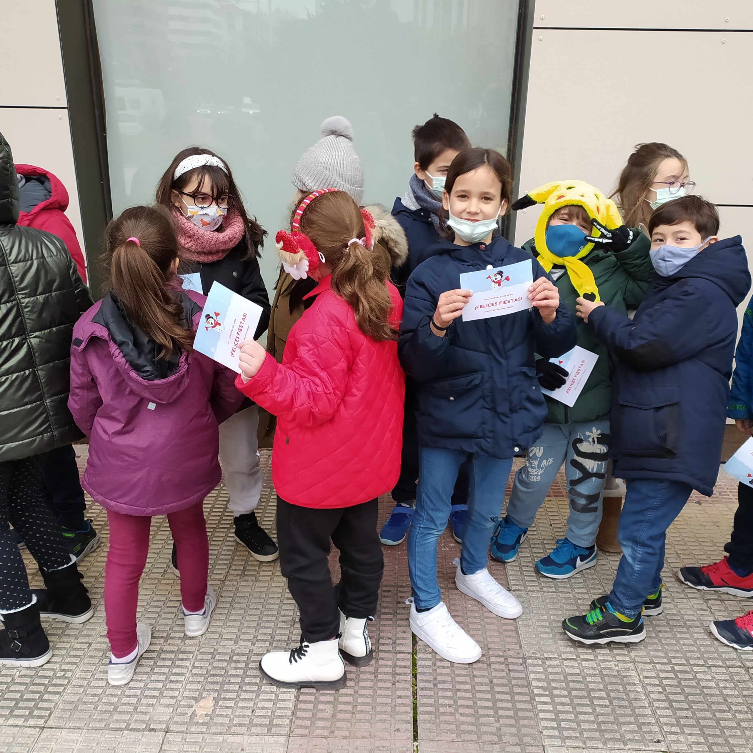El alumnado de Tercero de Educación Primaria se ha acercado hasta un buzón de correos para enviar su postal de felicitación a sus familias. Ha sido motivador para los grupos [&hellip;]