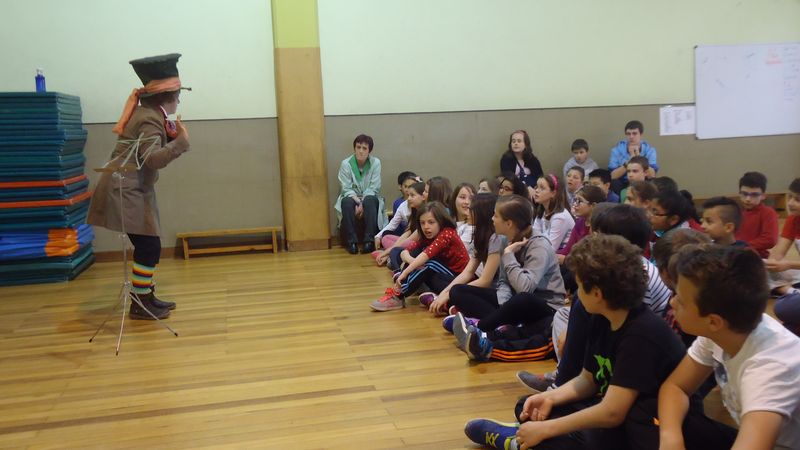 Dentro de las actividades celebradas en la semana de la lectura, hay que mencionar el cuentacuentos del que pudo disfrutar el alumnado de 5º de primaria, de la mano de [&hellip;]