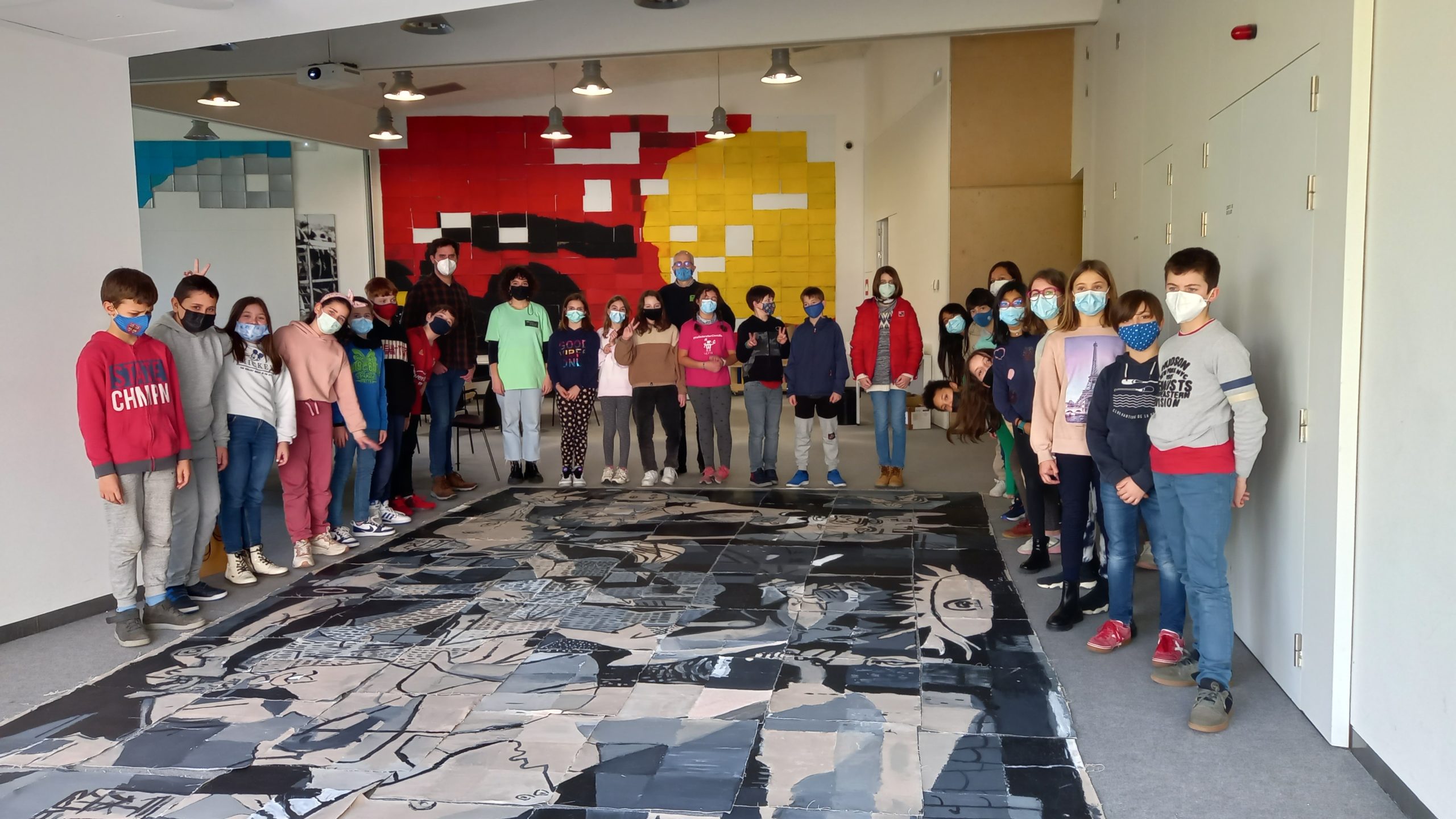 Les élèves de l’école San Juan de la Cadena ont visté le MUN. Ils ont admiré&nbsp; la Galerie d’Art Contemporain et ils ont réalisé un puzzle du Guernica du peintre [&hellip;]