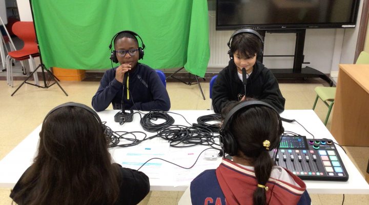 EXPRESIÓN ORAL SET DE GRABACIÓN IKASNOVA